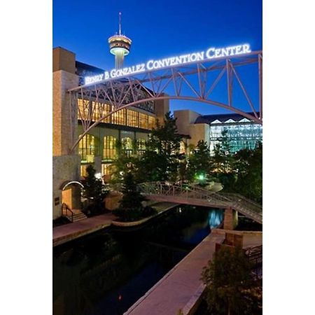 Seize The Moment 4Br3Ba Gem W Downtown Views Villa San Antonio Eksteriør billede
